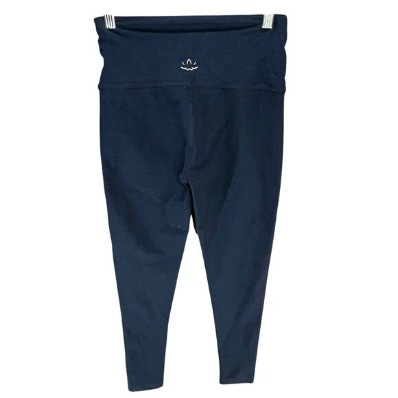 Beyond Yoga Capri Leggings Womens M Blue Ultra Soft High Waisted Workout Gym - Picture 3 of 11